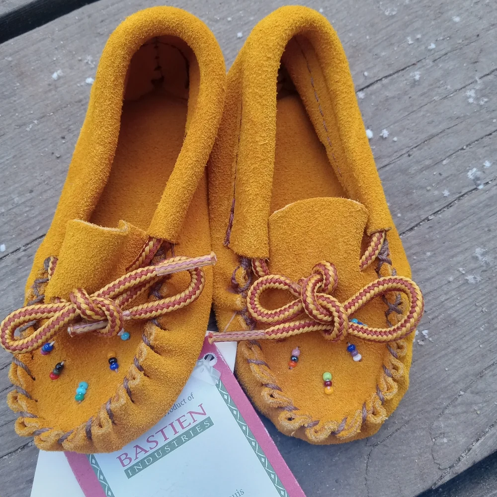 Baby Beaded Soft Sole Suede Moccasins Size 3 Unisex